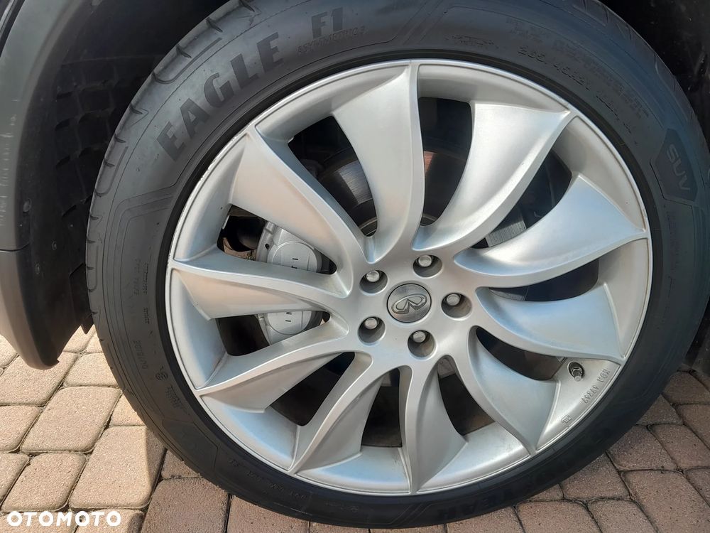 Infiniti QX70 3.0d S - 19