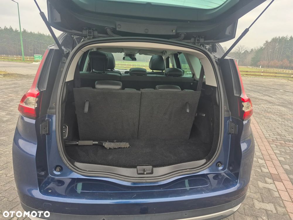 Renault Scenic 1.6 dCi Energy Bose - 13