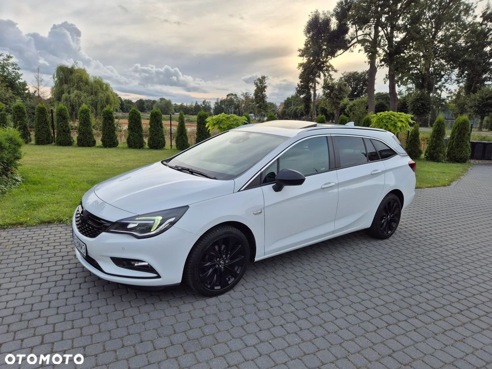 Opel Astra 1.6 D (CDTI) Dynamic - 11