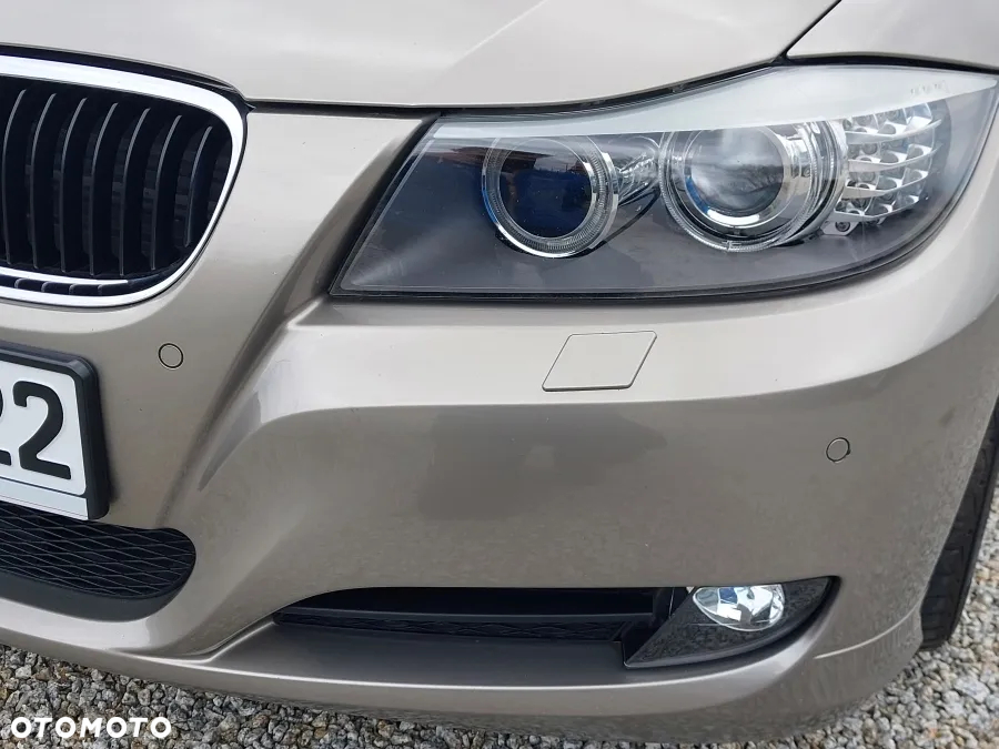 BMW Seria 3 - 12