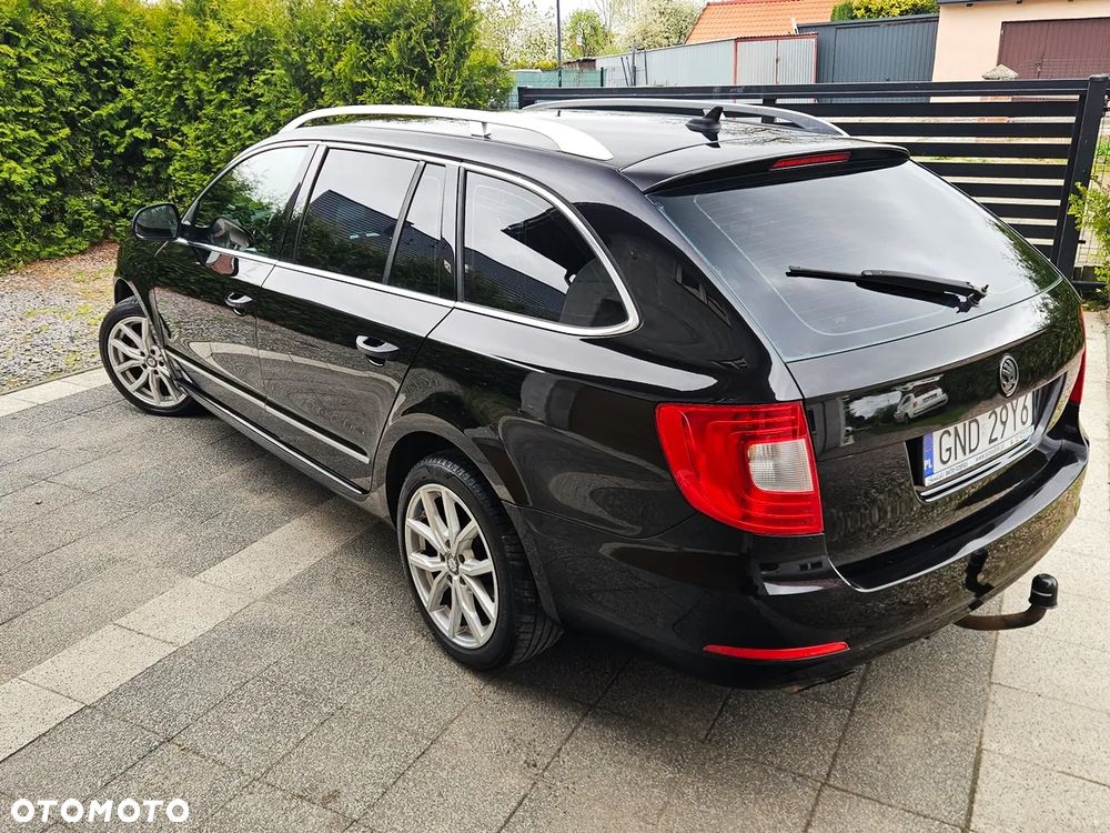 Skoda Superb 2.0 TDI Platinum DSG - 4