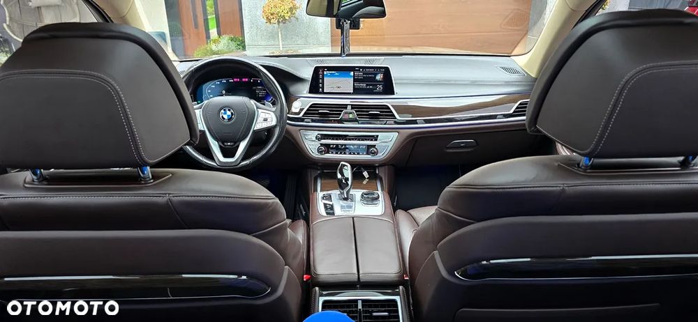 BMW Seria 7 [G11 G12] 19-22 - 21