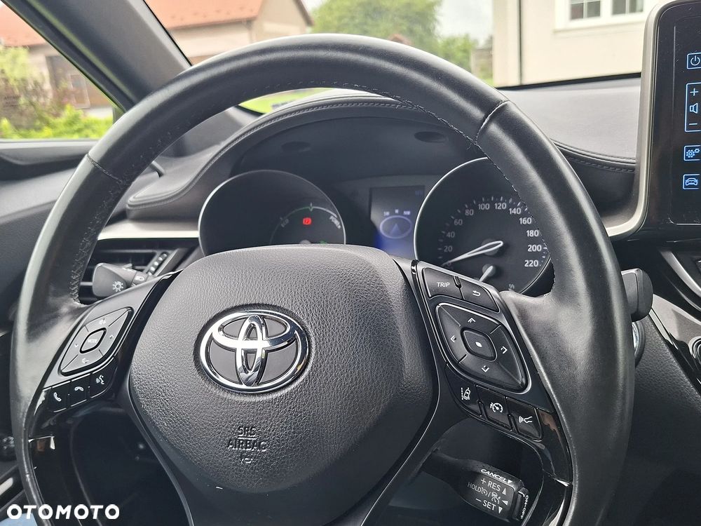 Toyota C-HR - 24