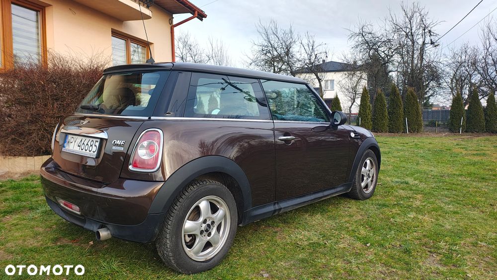 MINI ONE Standard - 6