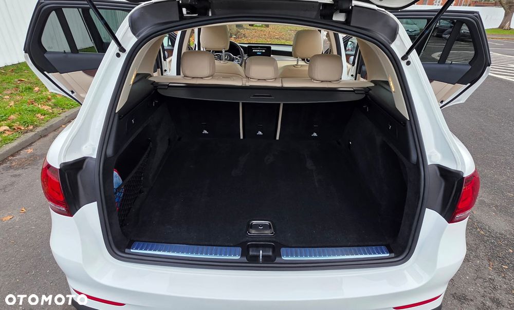 Mercedes-Benz GLC - 16