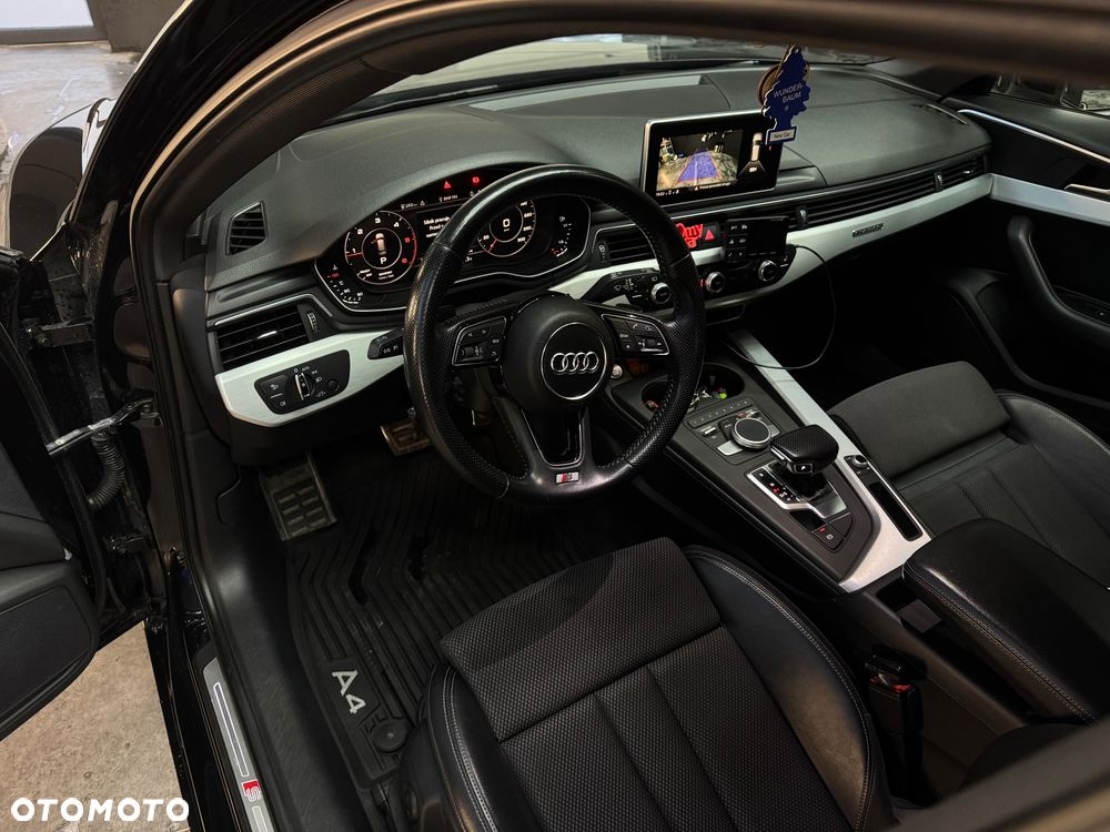 Audi A4 Avant 2.0 TDI Quattro S tronic - 13