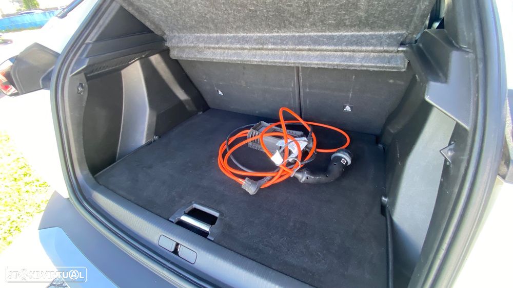 Peugeot e-2008 50 kWh Allure Pack - 10