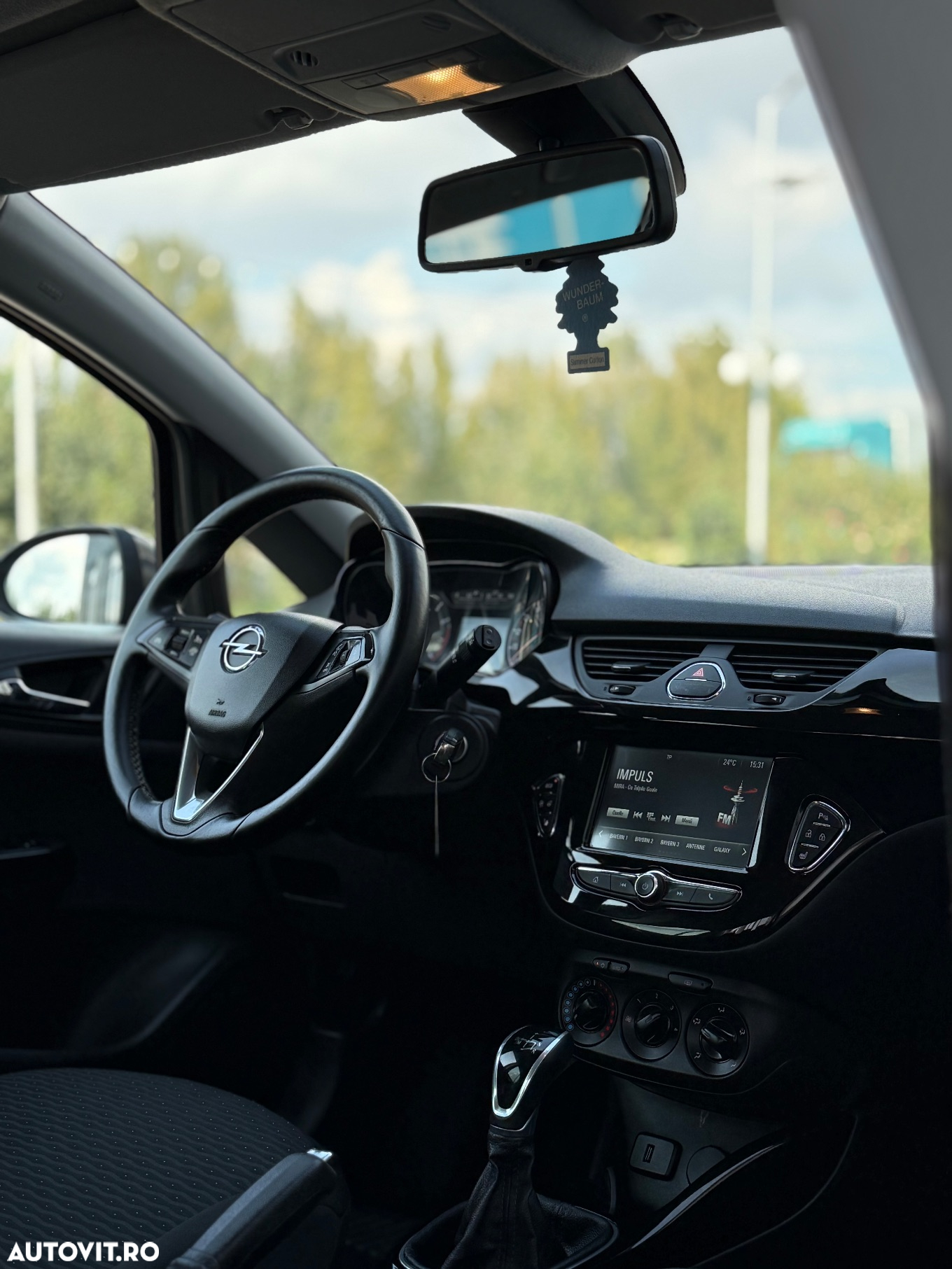 Opel Corsa 1.4 Automatik drive - 4