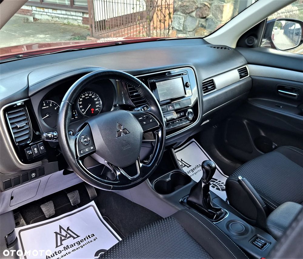 Mitsubishi Outlander 2.0 2WD Edition - 17