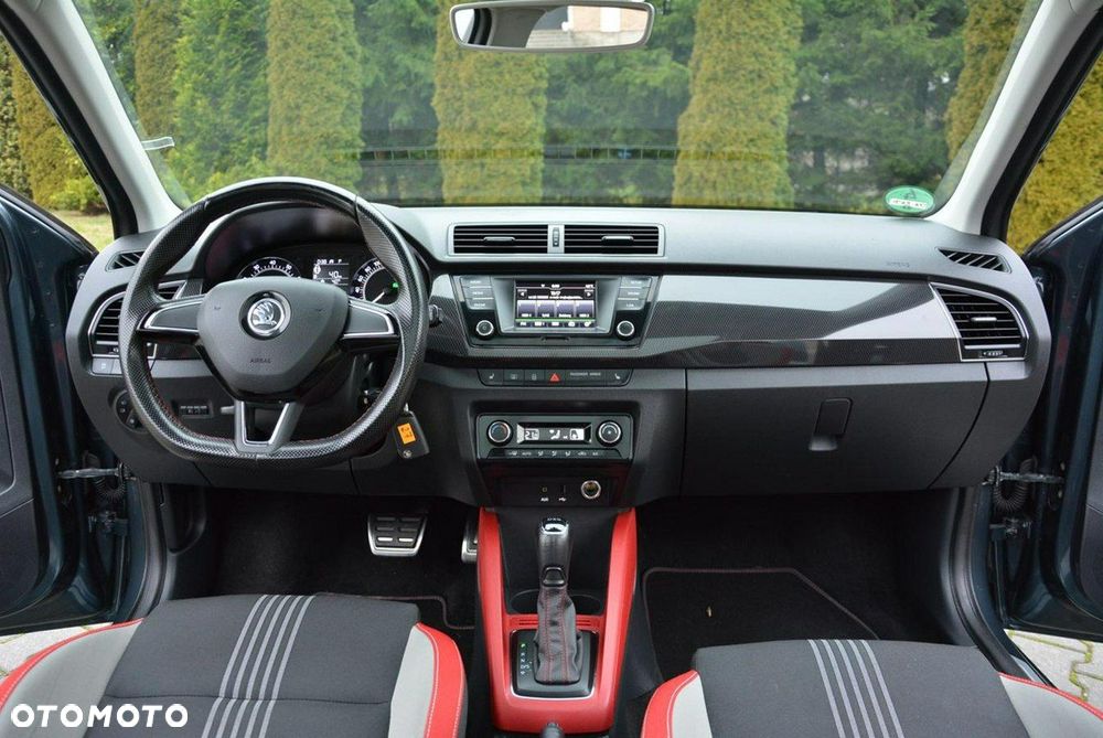 Skoda Fabia - 25