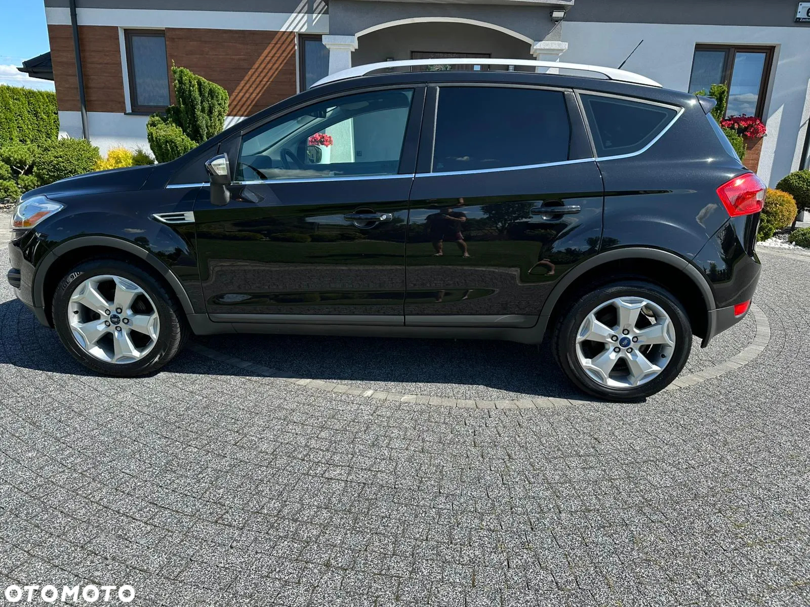 Ford Kuga 2.0 TDCi 4WD Titanium - 5