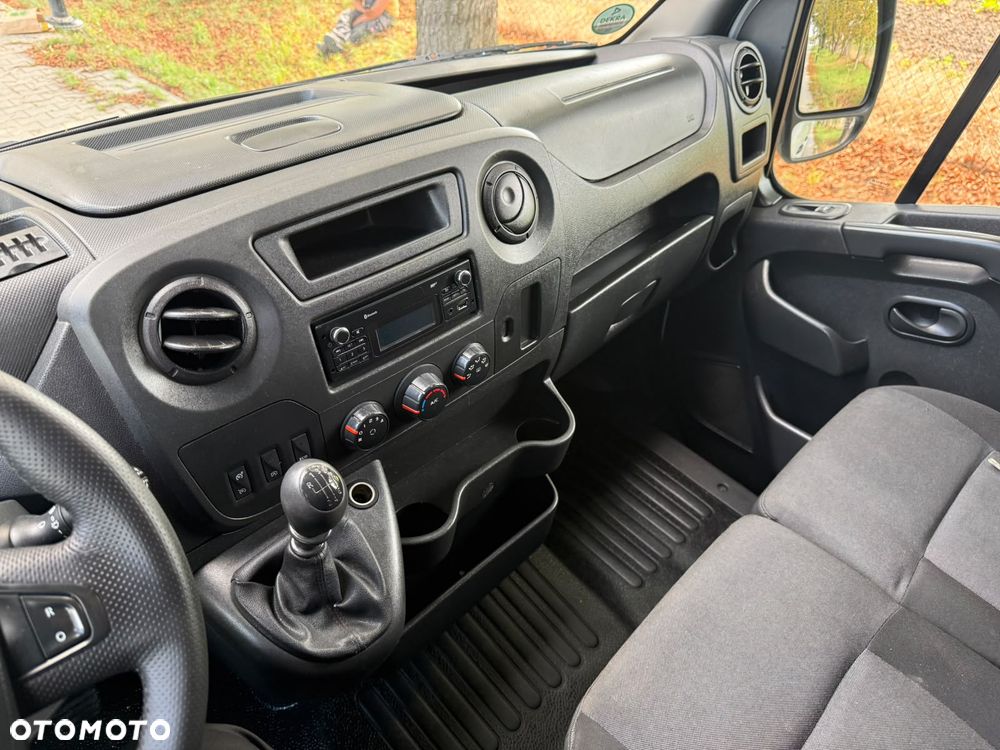 Renault Master - 15