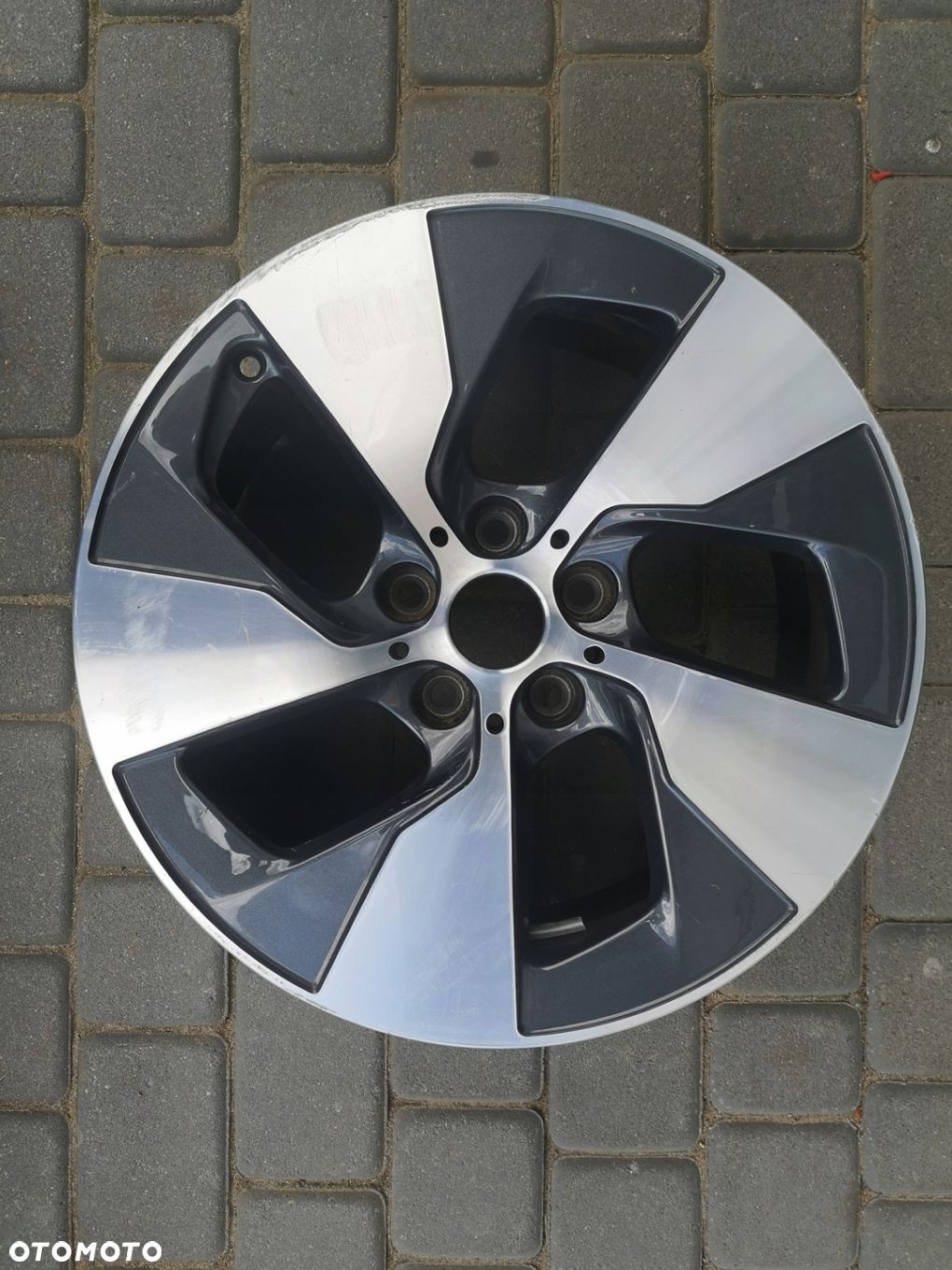 Felga aluminiowa Bmw G11 G30 17 cali - 1