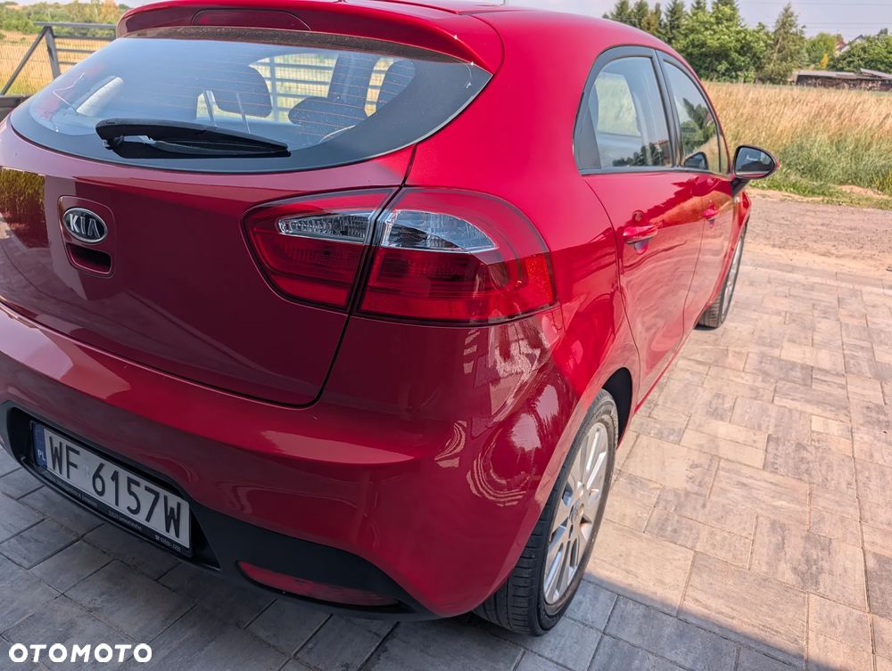 Kia Rio 1.4 M - 16