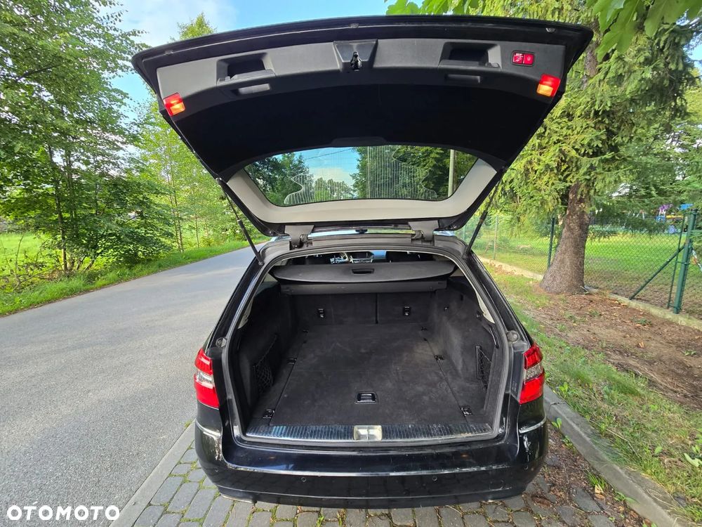 Mercedes-Benz Klasa E 250 CDI DPF BlueEFFICIENCY 7G-TRONIC Elegance - 8