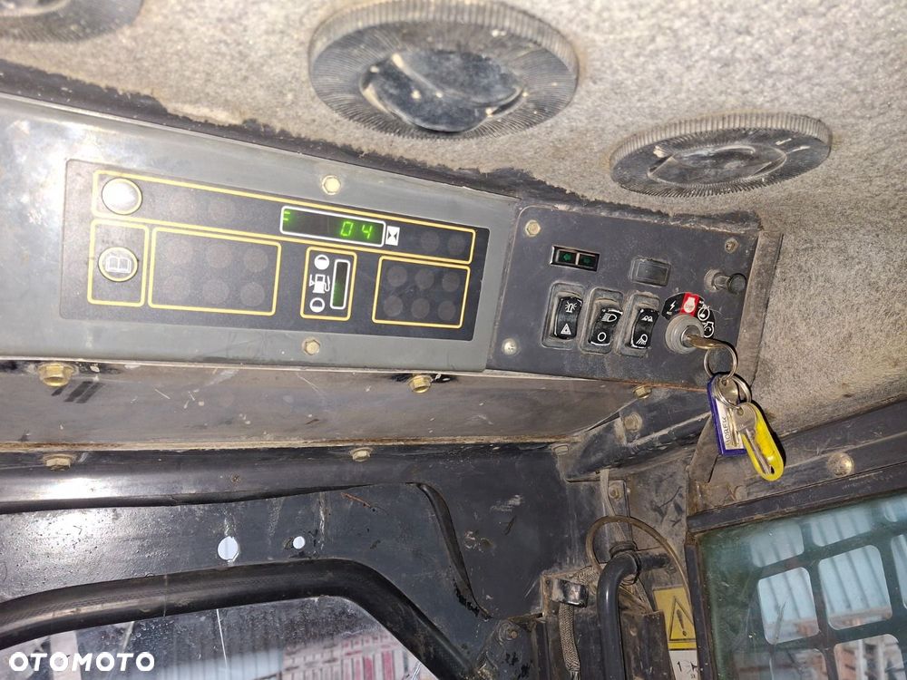 New Holland Ls 180 4X4 - 18