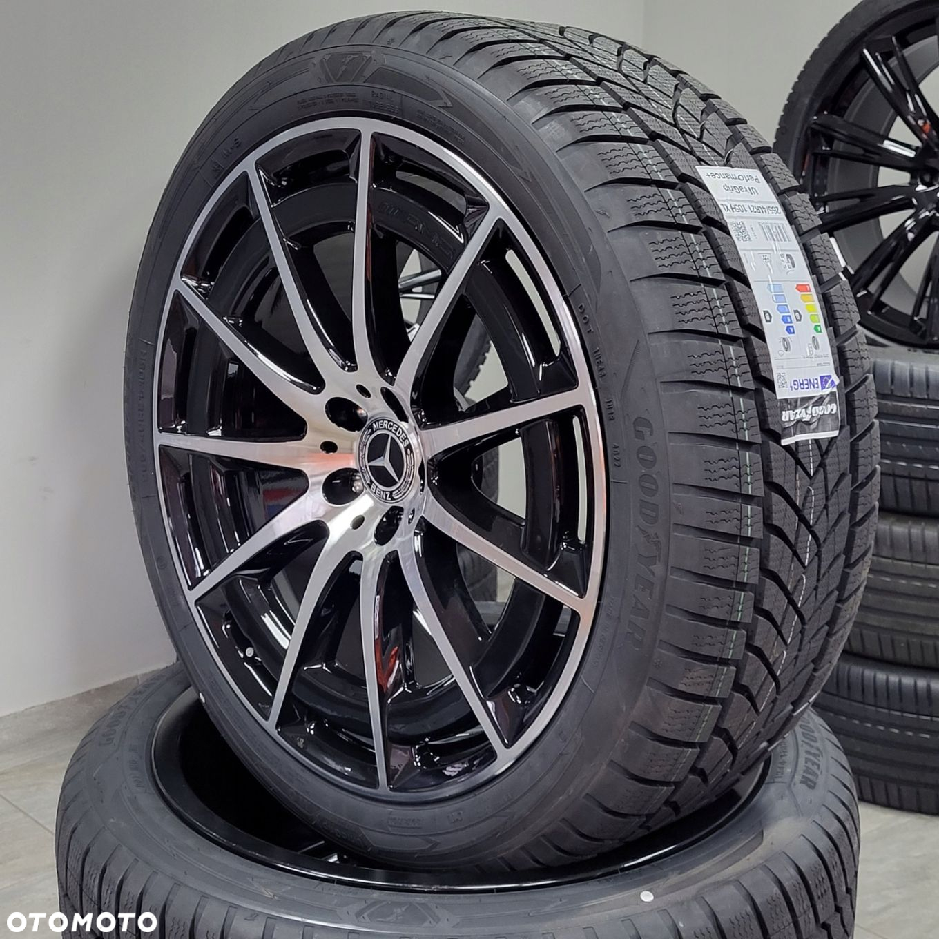 Zimowe 21 ORYGINAŁ MERCEDES EQS 297 NOWE Goodyear - 7