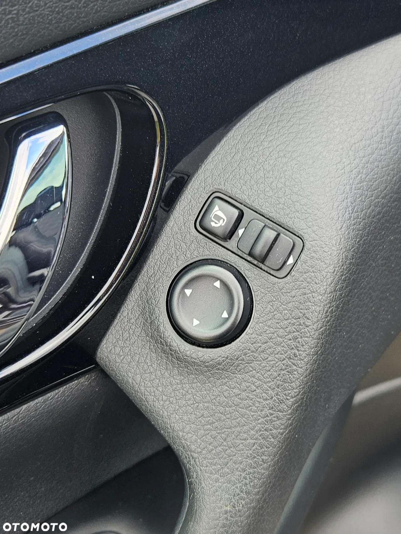Nissan Qashqai 1.6 DIG-T N-Connecta - 14