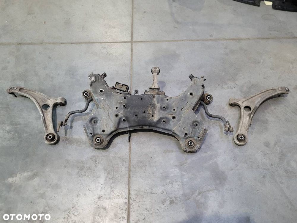 WÓZEK SANKI ZAWIESZENIE PRZÓD PRZEDNIE HYUNDAI I40 1.6 GDI - 10