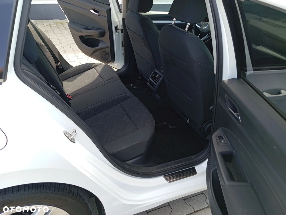 Volkswagen Golf 2.0 TDI Life - 11