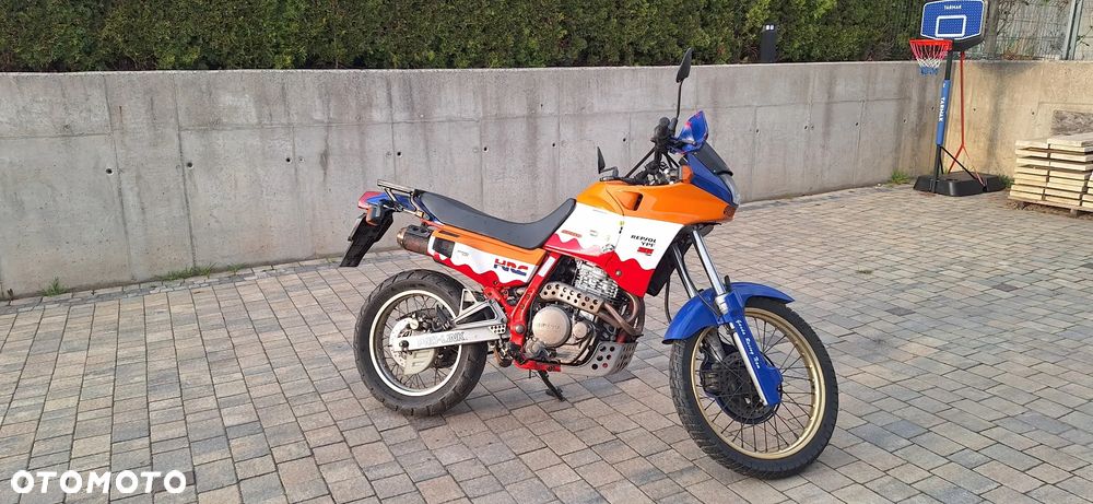 Honda NX - 1