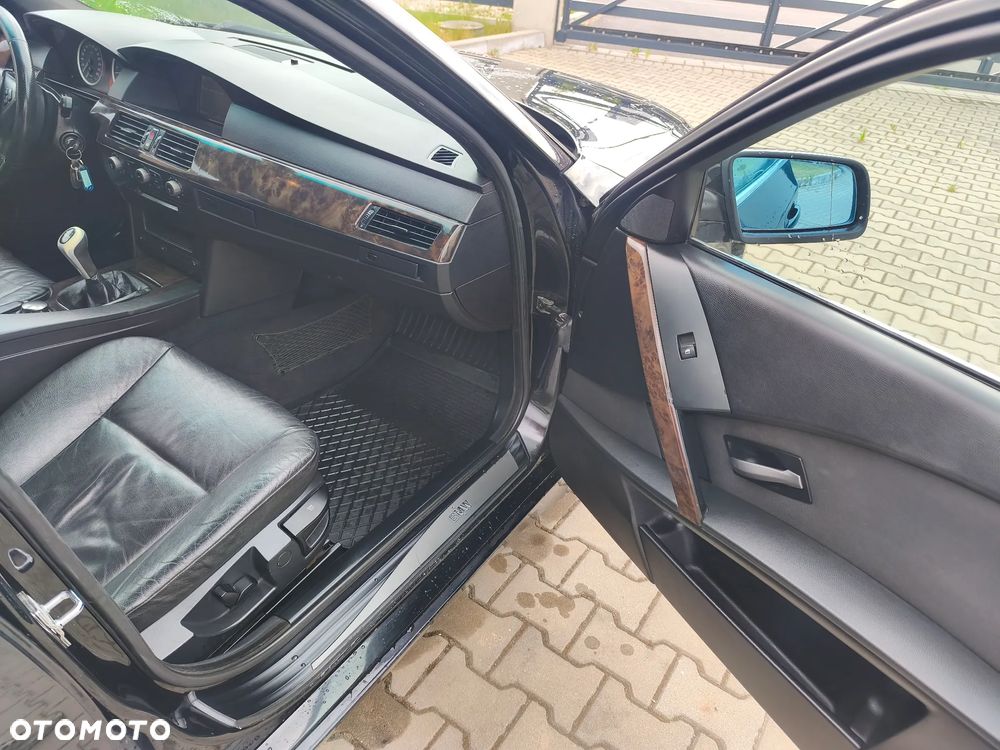 BMW Seria 5 530d - 19