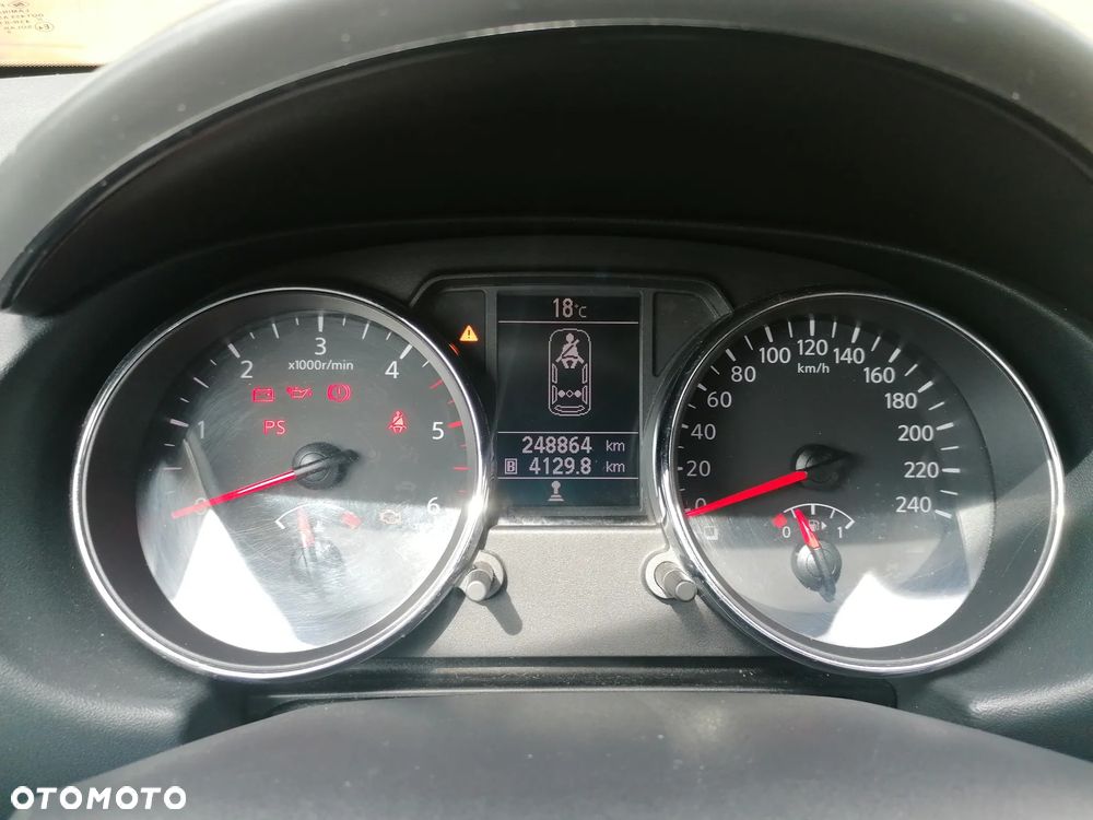Nissan Qashqai 1.5 dCi Tekna - 10