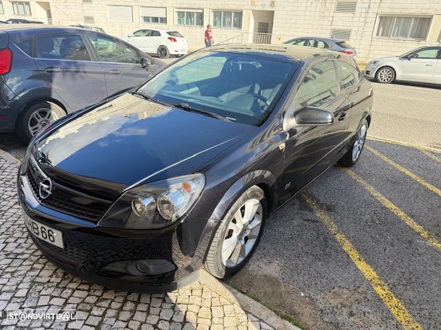 Opel Astra GTC 1.4 - 8