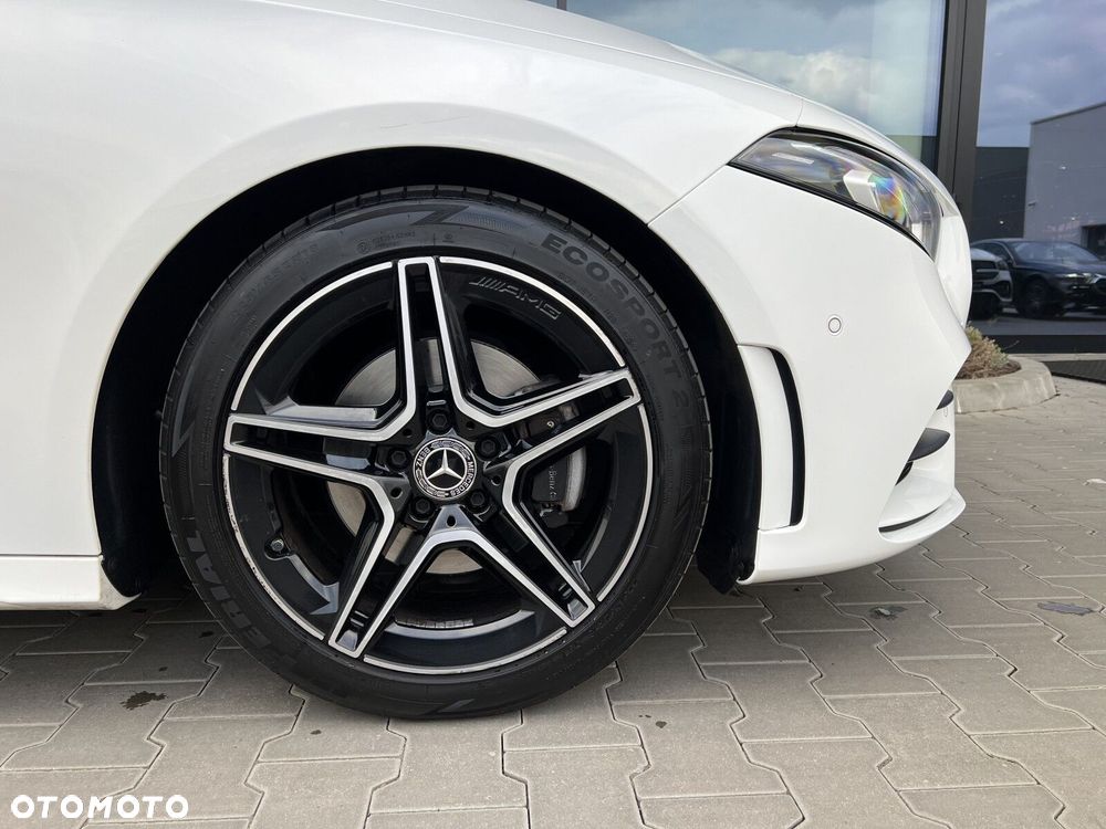 Mercedes-Benz Klasa A 180 AMG Line 7G-DCT - 16