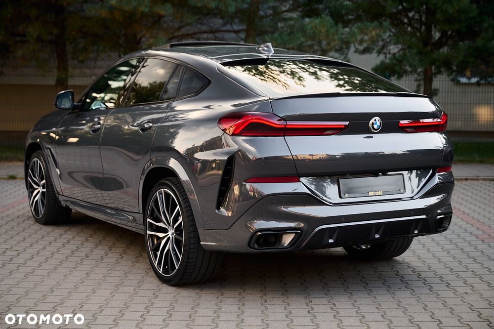 BMW X6 - 10