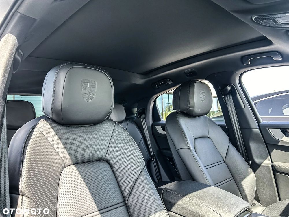 Porsche Cayenne E-Hybrid PHEV - 12