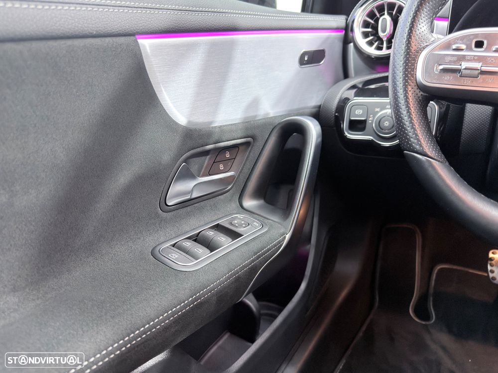 Mercedes-Benz A 250 e 8G-DCT Edition AMG Line - 28