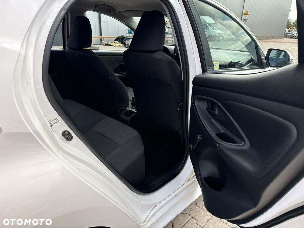 Toyota Yaris 1.0 Active - 16