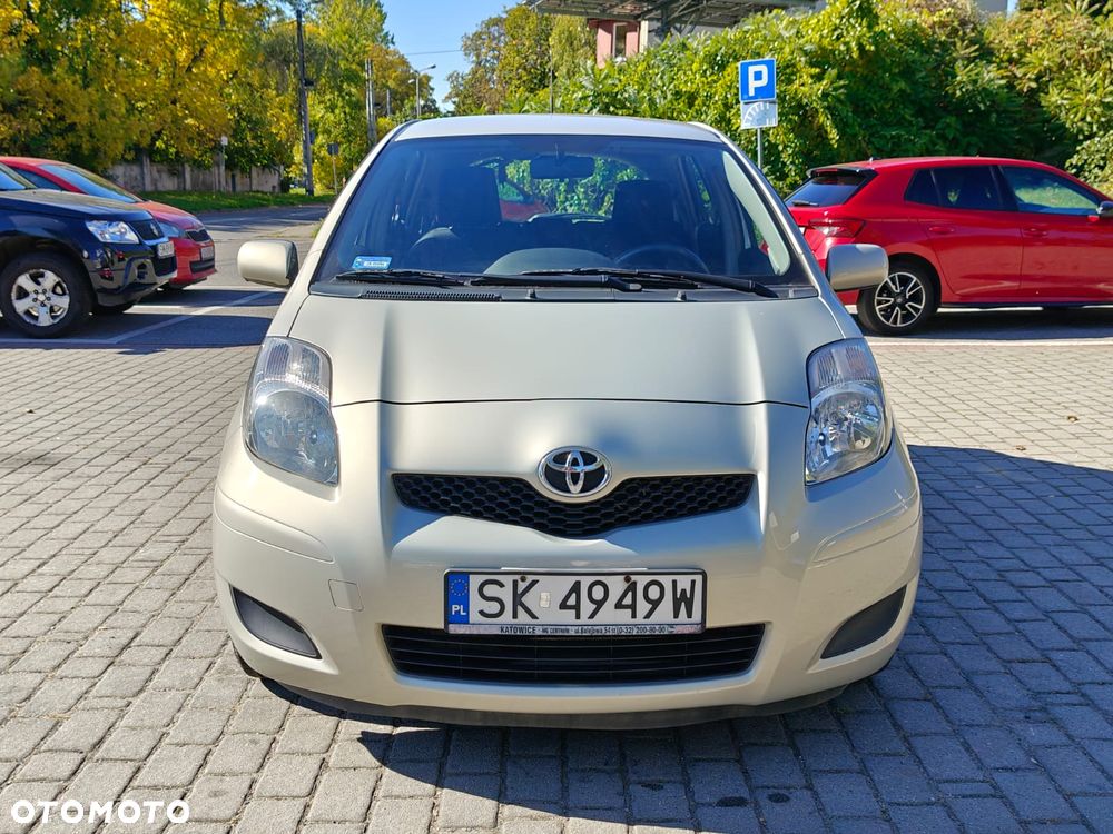 Toyota Yaris 1.33 Premium - 21
