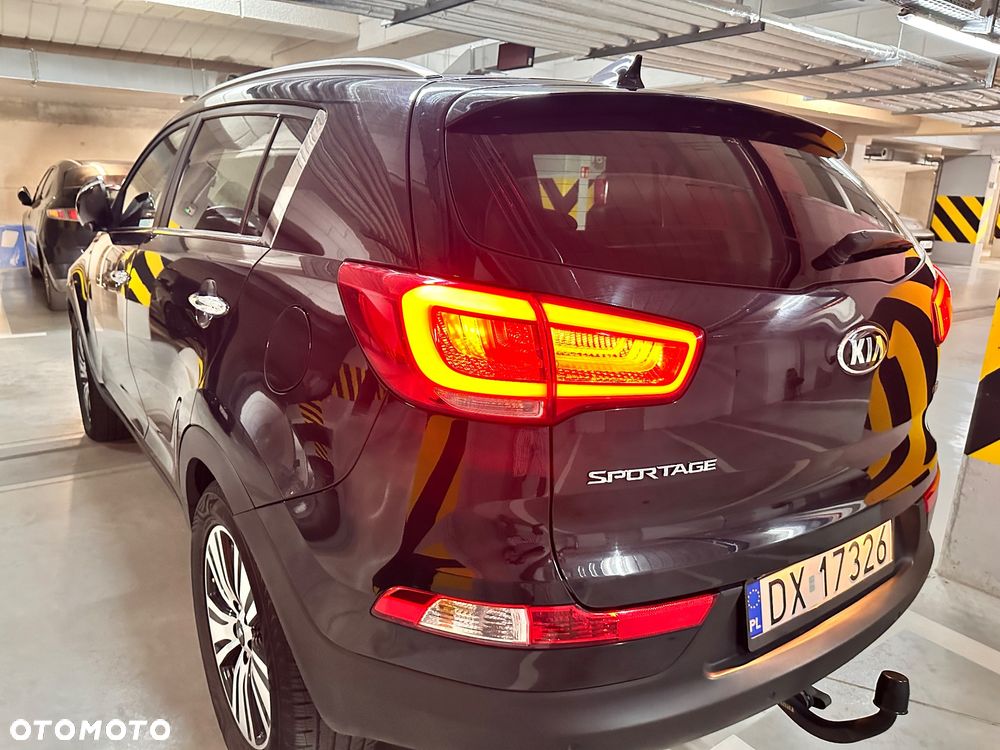 Kia Sportage 2.0 CRDI XL AWD - 9