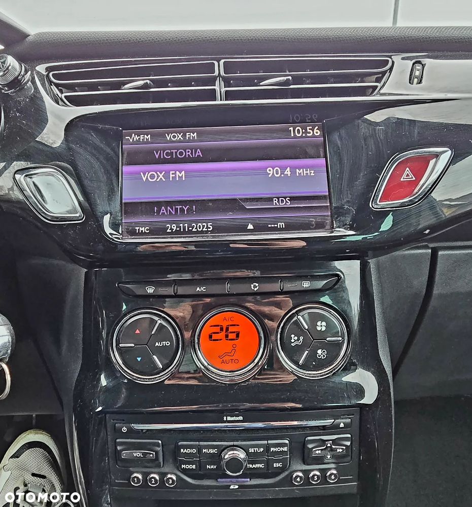 Citroën DS3 HDi 90 FAP SoChic - 20