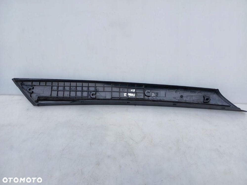 NAKŁADKA OSŁONA LISTWA SŁUPKA PRAWA SKODA FABIA II 5J6853264A - 2