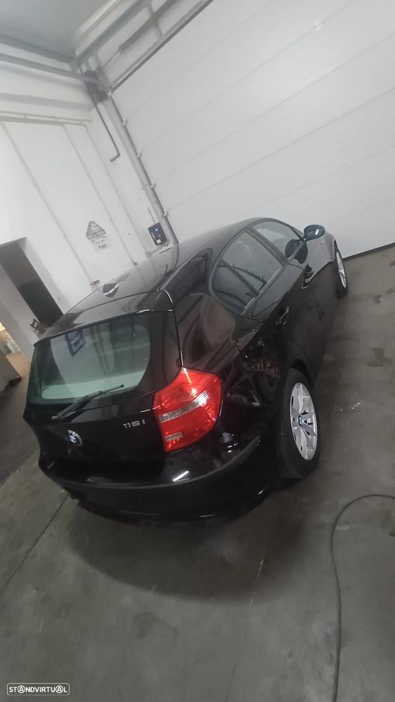 BMW 116 i - 3