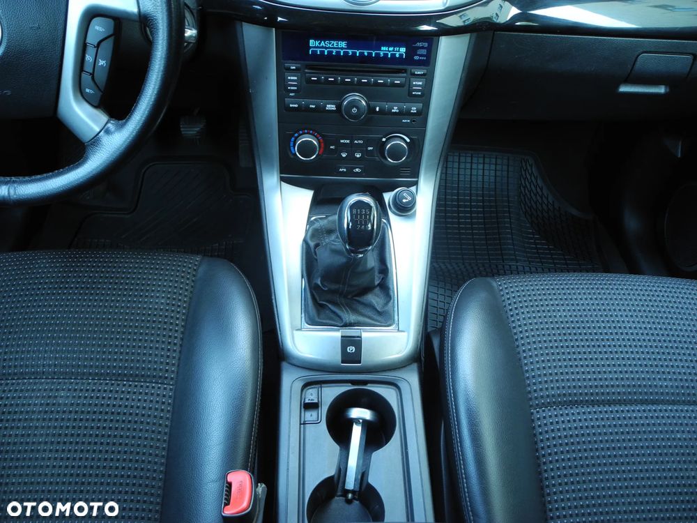 Chevrolet Captiva - 11