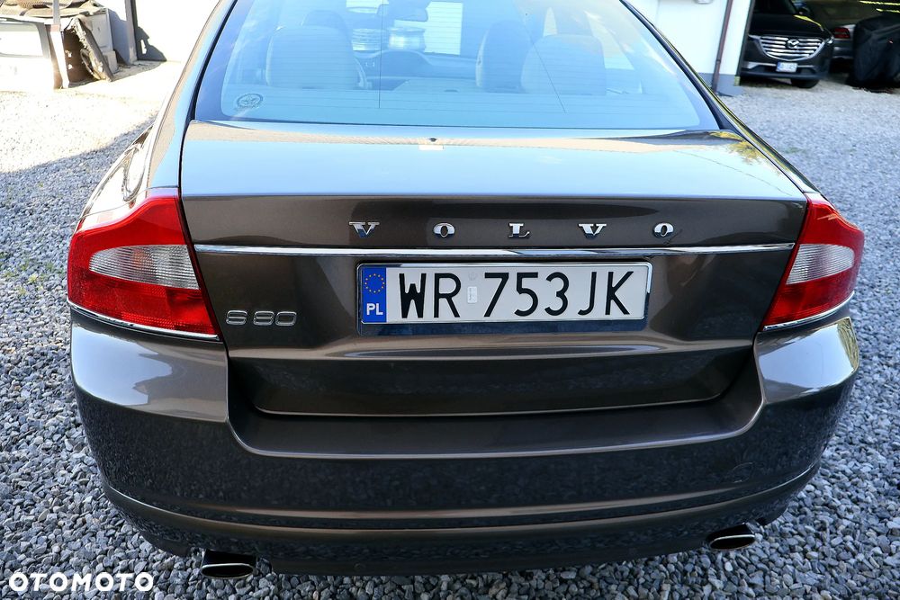 Volvo S80 - 11