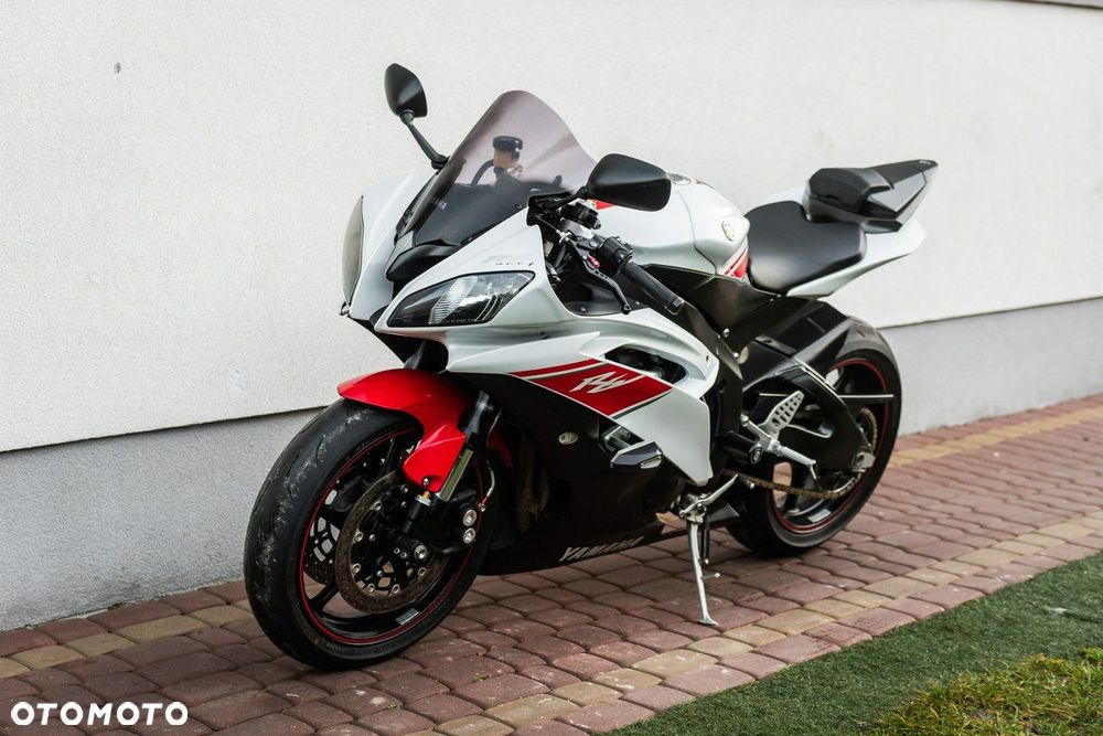 Yamaha R6 - 7