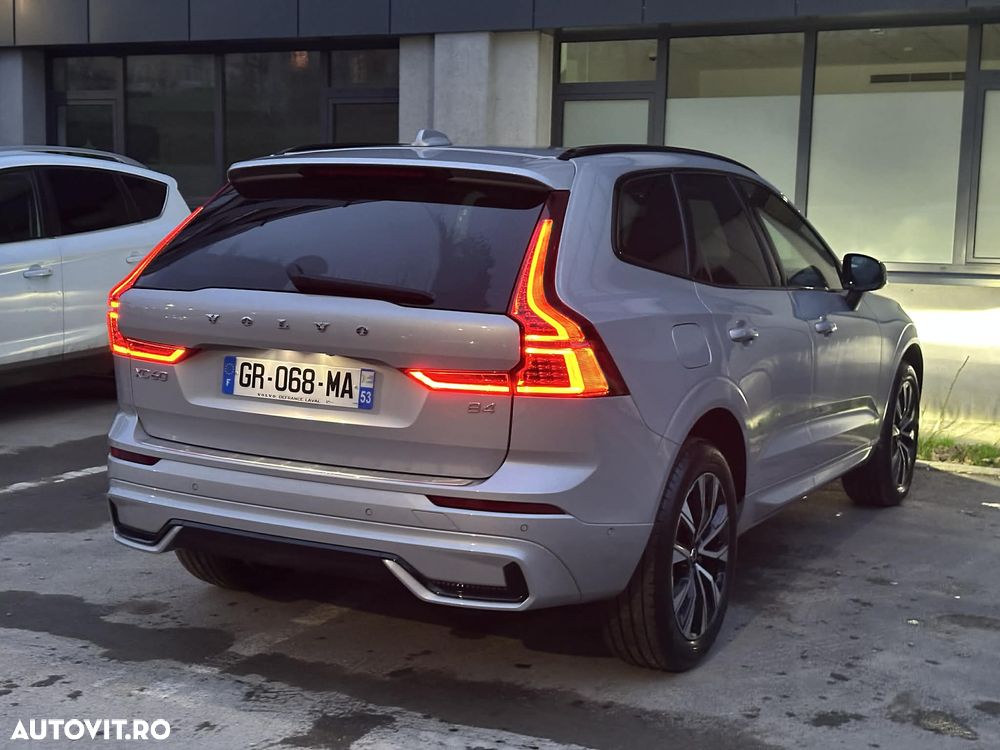 Volvo XC 60 B4 D Ultimate Dark - 5