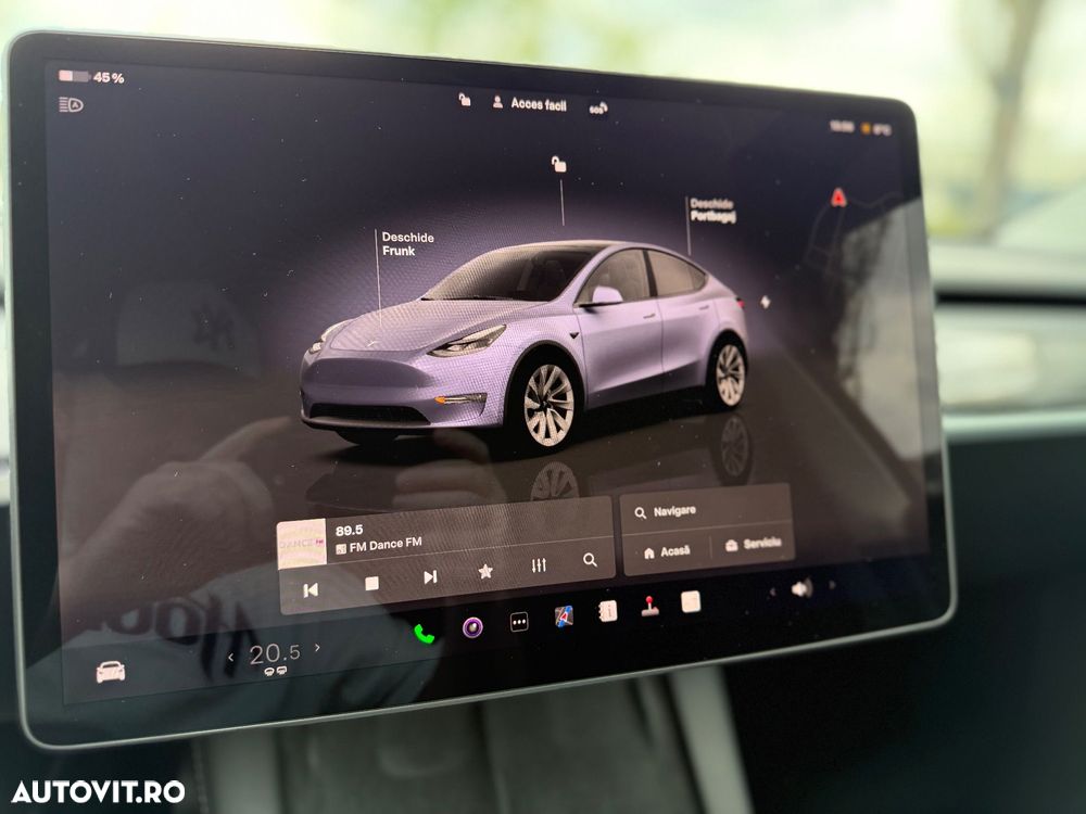 Tesla Model Y - 22