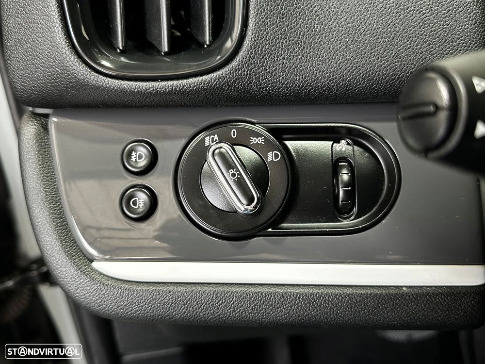 MINI Countryman Cooper SE ALL4 Auto - 23