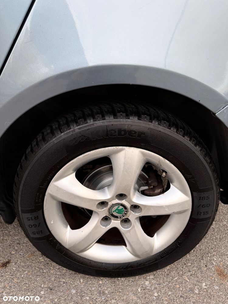 Skoda Fabia 1.2 TSI FAMILY Green tec - 24