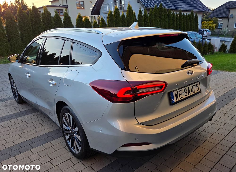 Ford Focus 1.0 EcoBoost Titanium X - 14