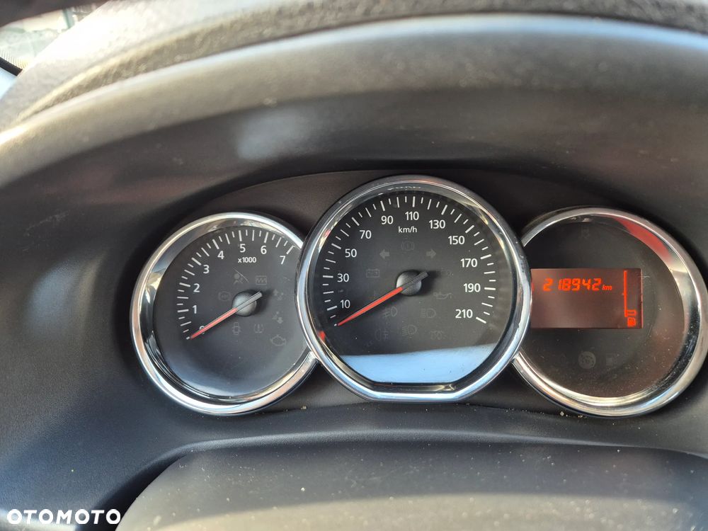 Dacia Sandero 1.2 16V Laureate - 13