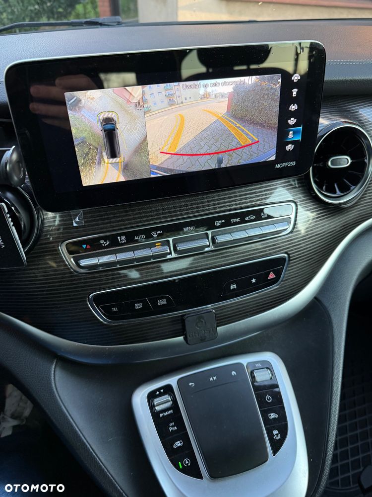 Mercedes-Benz Klasa V 250 d 4-Matic Avantgarde 9G-Tronic (d³ugi) - 40