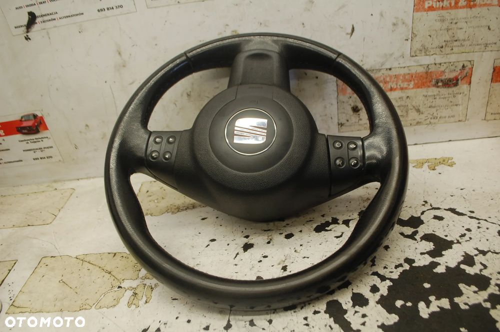 KIEROWNICA + PODUSZKA AIR BAG MULTIFUNKCJA 5P0419091C 1P0880201C SEAT LEON II - 2