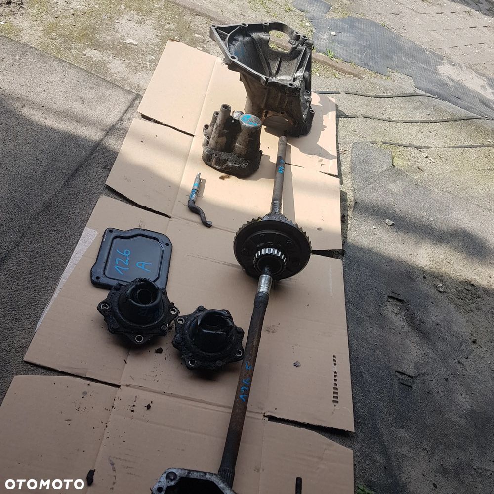 skrzynia biegów korpus dekiel półoś wałek główny mechaniz róznicowy fiat 126p maluch unikat z takim przebiegiem - 29